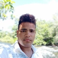 Kamyllosanttos2025 webcam