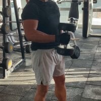 TolgaSert34 webcam