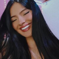 roxxy_z_'s Offline Chat Room