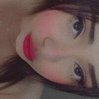 yuriko_horny's Offline Chat Room