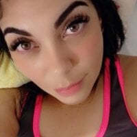 Queen_yullyLive Webcam