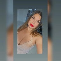 Andhrea_Vale webcam model