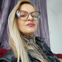 TattooTemptress webcam model