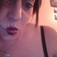 Its_all_in_the_eyes Offline Chatrum