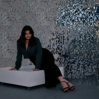 CloeBarrison's Avatar Pic