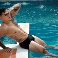 Steven_Velez