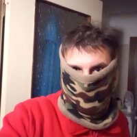 davidsexy84's Offline Chat Room