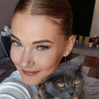 TaneshaRafail webcam model