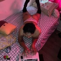 ThixxkkLatin webcam