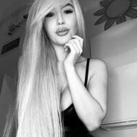 AryaNaughty webcam model