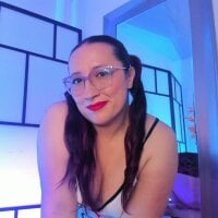 Luciana_Velvet webcam model
