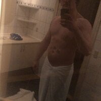 Throat_Fucker00 webcam