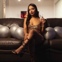 LeahSole model avatar