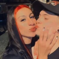 duo_perfectt_hott's Offline Chat Room