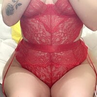 LittleRedMilf webcam