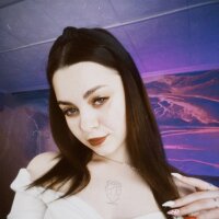 AbbyAdamson's Offline Chat Room