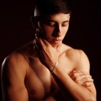 HarryKleiin webcam model