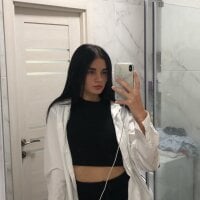 Danika_Mori19's Offline Chat Room