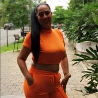 KiaraFoster model avatar