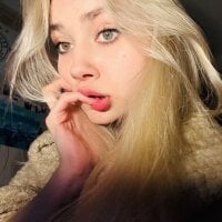 ReealBlondee
