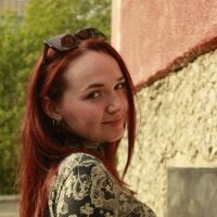 ClaraCherryt's Offline Chat Room