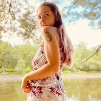 trippietitties অফলাইন চ্যাট রুম