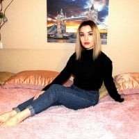 غرفة دردشة SarinTimmons دون اتصال