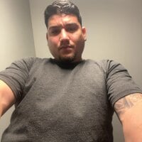 moisesk_D's Offline Chat Room