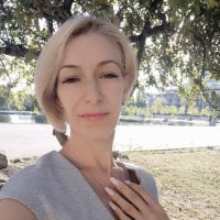 Offline chatovací místnost poleover