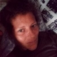 elikelly75's Offline Chat Room