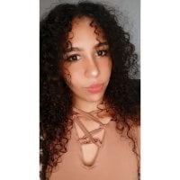 Pokój czatu offline – cammy_adams19