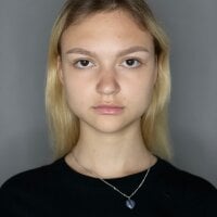 MaryeaMartin's Offline Chat Room