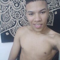 alexis_moreno18's Offline Chat Room