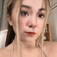PearleneKornn webcam model