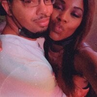 xBigmandingo's Offline Chat Room