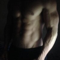 jiovanni_692 webcam