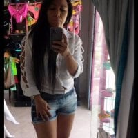 angiebadgirll's Offline Chat Room