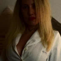 غرفة دردشة ChanellBjelland دون اتصال