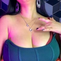 Aishwarya_101_'s Avatar Pic