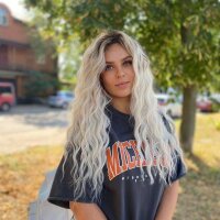 AnaNasti's Offline Chat Room