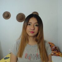 Britanny69's Offline Chat Room