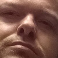 Tommyishorny@xh's Offline Chat Room