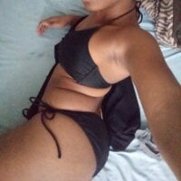 leelashayyn Offline chat-huone