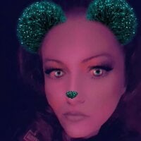 Exclusivegirl69 Adlı Modelin Çevrimdışı Sohbet Odası