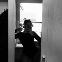 Offline chatovací místnost AngelinaHiII