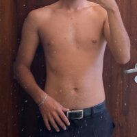 Maurob18 model avatar
