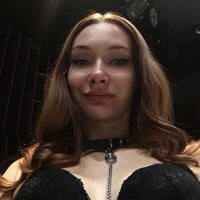 annsweetbby1's Offline Chat Room