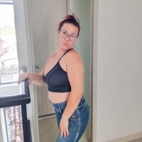 AnaisGlow5 webcam