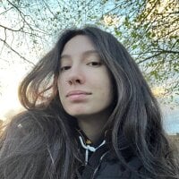 KarieBrunot model avatar