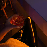 tiny_violette's Offline Chat Room